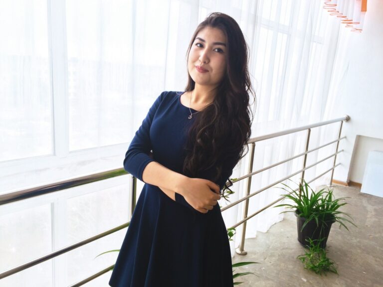 Болаткалиева Дина