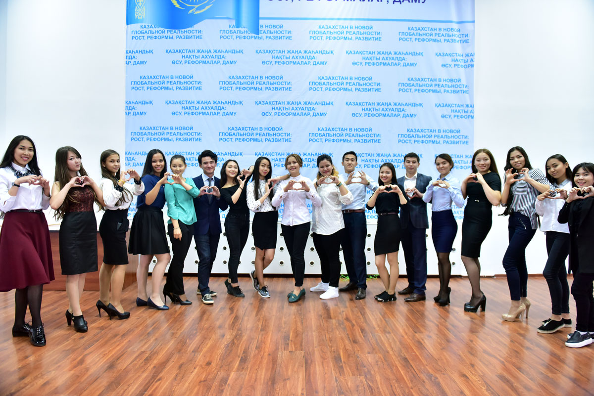 Студентам. Комитет по делам молодежи