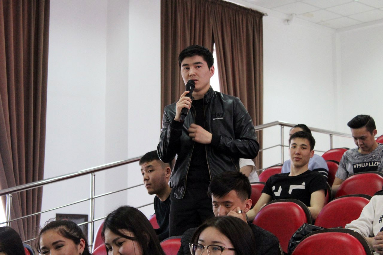 Студентам. Студенческий Парламент