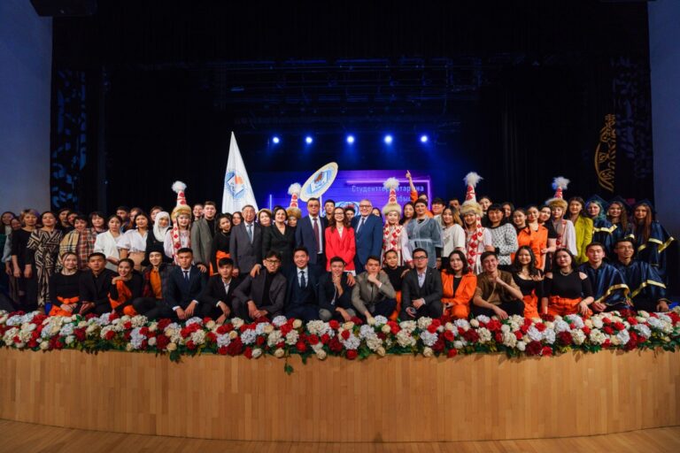 Торжественное Посвящение первокурсников в студенты Евразийского гуманитарного института