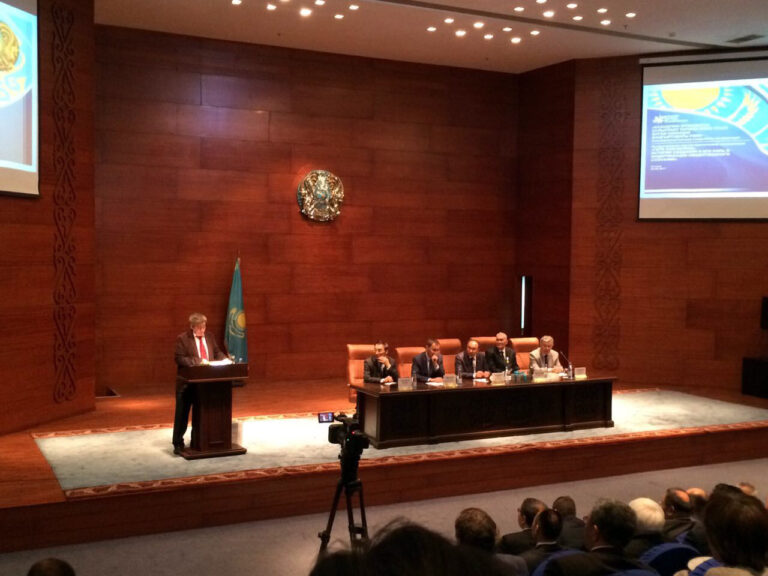 «Герб Казахстана: история создания и его роль в модернизации общественного сознания»