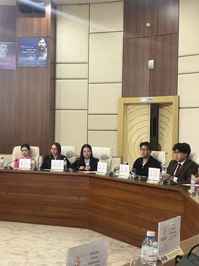 Участие лидеров студенческой Ассамблеи народа Казахстана Евразийского гуманитарного института имени А.К. Кусаинова в отчетном мероприятии представительства РОО «Ассамблея Жастары»