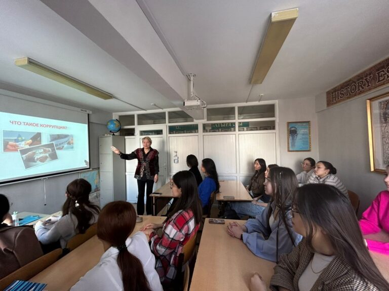 Кураторский час на тему: «Формирование антикоррупционной культуры в обществе»