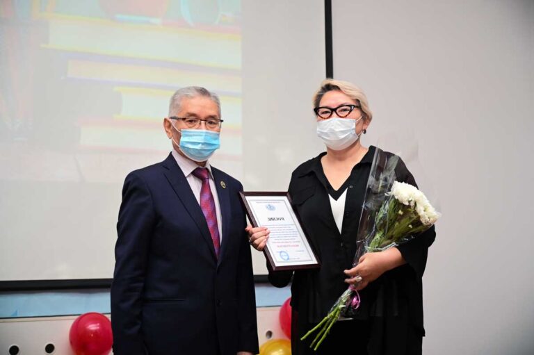 В ЕАГИ состоялся онлайн – митинг, посвященный Дню знаний