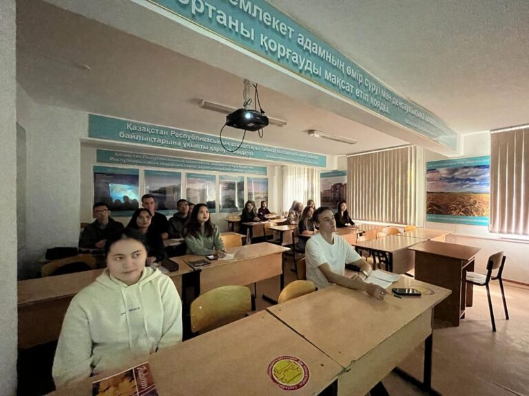 Акция «Час добропорядочности» на кафедре юридических дисциплин