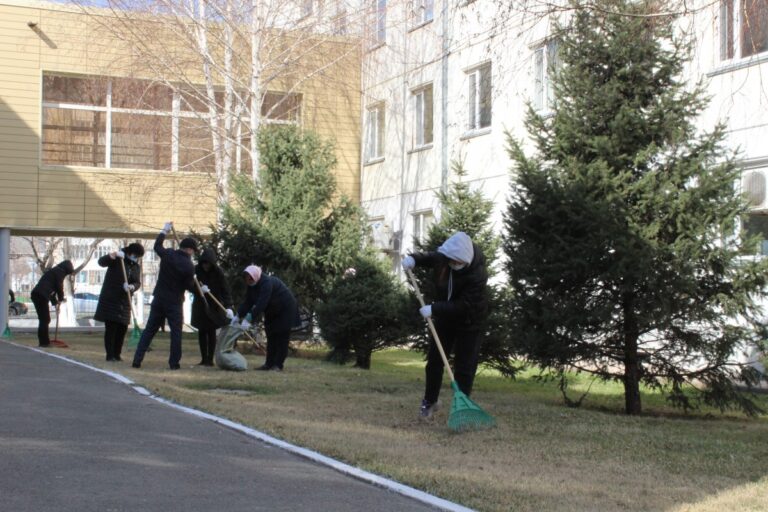 ЕАГИ принял участие в экологической акции «Бірге – таза Қазақстан»