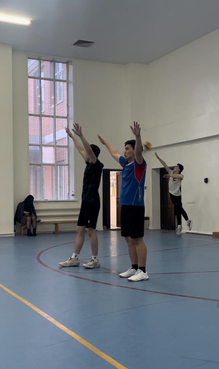 «ЕАГИ – территория здоровья»: турнир по волейболу