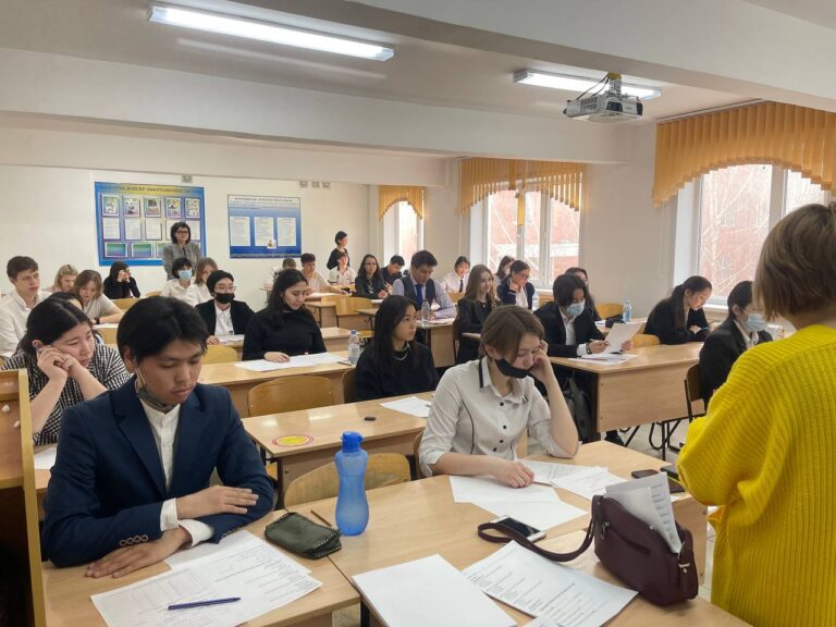 Предметная олимпиада по английскому языку, организованная кафедрой иностранных языков