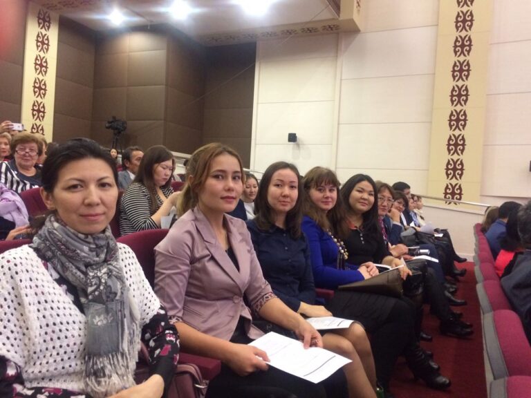 Преподаватели ЕАГИ приняли участие в конференции «Тенге – валюта независимого Казахстана»